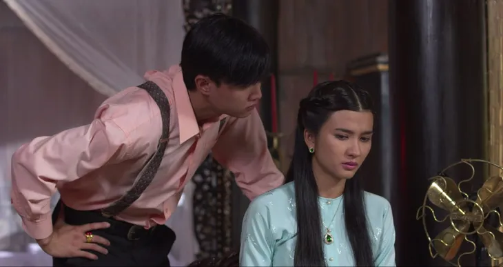 Phim Mộng phù hoa - Tập 6: Ba Trang bị chồng mới phát hiện chuyện thất thân khi động phòng - Ảnh 9. Phim Mộng phù hoa - Tập 6: Ba Trang bị chồng mới phát hiện chuyện thất thân khi động phòng - Ảnh 9.