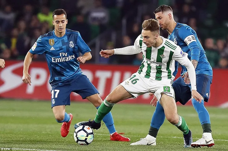 Kết quả bóng đá châu Âu rạng sáng ngày 19/02: Real Madrid thắng kịch tính - Ảnh 1. Kết quả bóng đá châu Âu rạng sáng ngày 19/02: Real Madrid thắng kịch tính - Ảnh 1.
