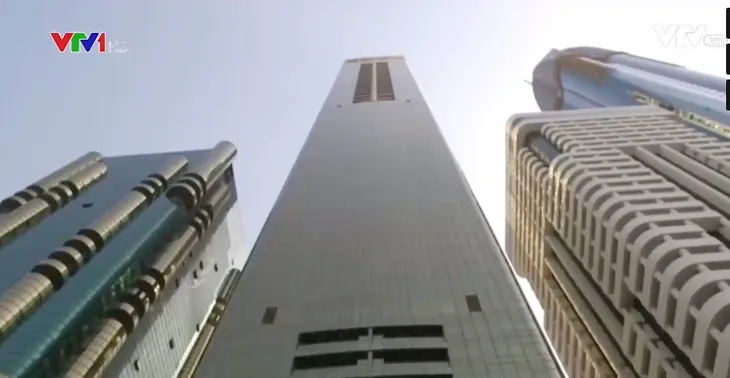 Dubai mở cửa khách sạn cao nhất thế giới - Ảnh 1. Dubai mở cửa khách sạn cao nhất thế giới - Ảnh 1.
