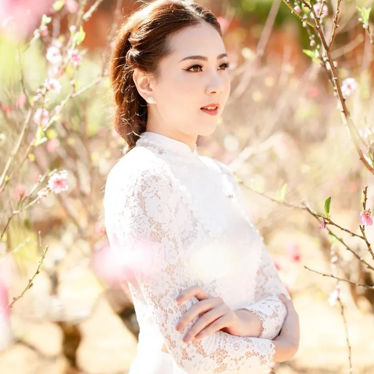 Khám phá thung lũng hoa đào tại Đà Lạt với BTV Mai Ngọc - Ảnh 1. Khám phá thung lũng hoa đào tại Đà Lạt với BTV Mai Ngọc - Ảnh 1.