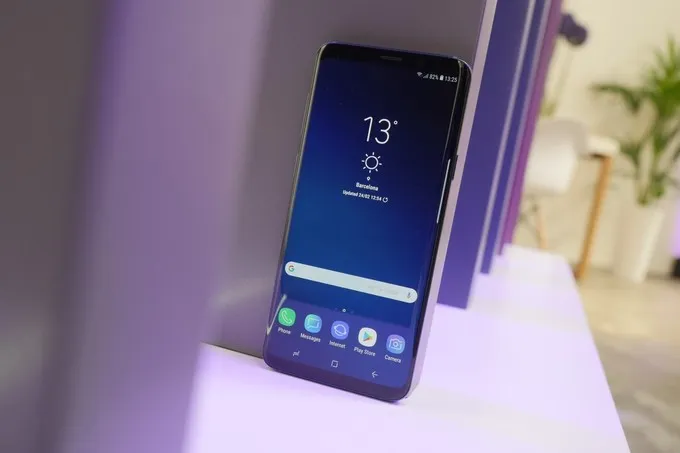 Vì điều này, Samsung buộc phải sớm trình làng Galaxy Note 9 - Ảnh 1. Vì điều này, Samsung buộc phải sớm trình làng Galaxy Note 9 - Ảnh 1.