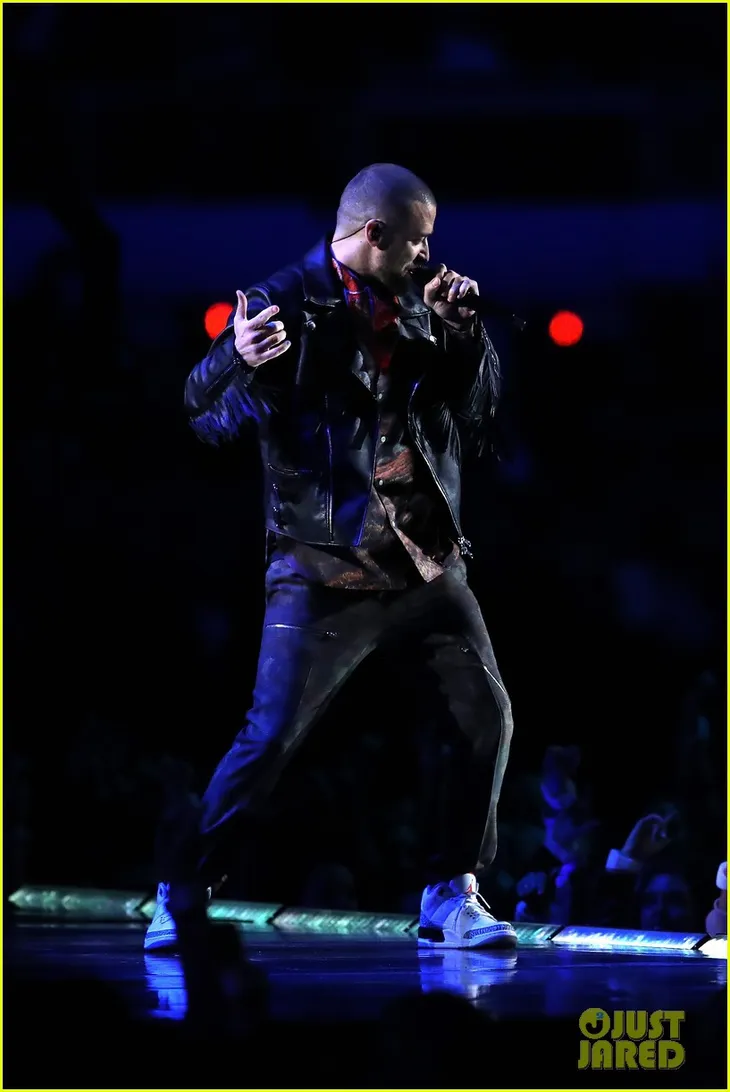 Justin Timberlake làm rung chuyển Super Bowl Halftime Show 2018 với loạt hit đình đám - Ảnh 5. Justin Timberlake làm rung chuyển Super Bowl Halftime Show 2018 với loạt hit đình đám - Ảnh 5.