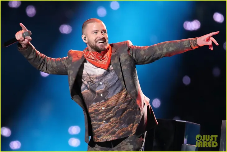 Justin Timberlake làm rung chuyển Super Bowl Halftime Show 2018 với loạt hit đình đám - Ảnh 9. Justin Timberlake làm rung chuyển Super Bowl Halftime Show 2018 với loạt hit đình đám - Ảnh 9.