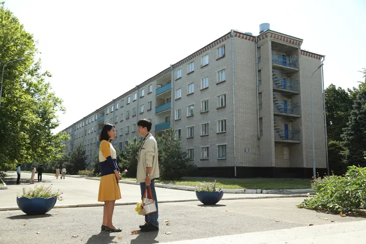 Vì sao phải mất 7 năm, bộ phim Tình khúc Bạch Dương mới được thực hiện? - Ảnh 3. Vì sao phải mất 7 năm, bộ phim Tình khúc Bạch Dương mới được thực hiện? - Ảnh 3.