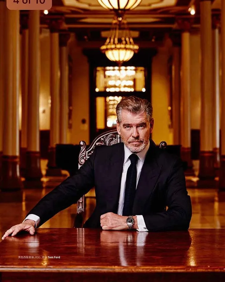 Pierce Brosnan - Gừng càng già càng cay - Ảnh 3. Pierce Brosnan - Gừng càng già càng cay - Ảnh 3.