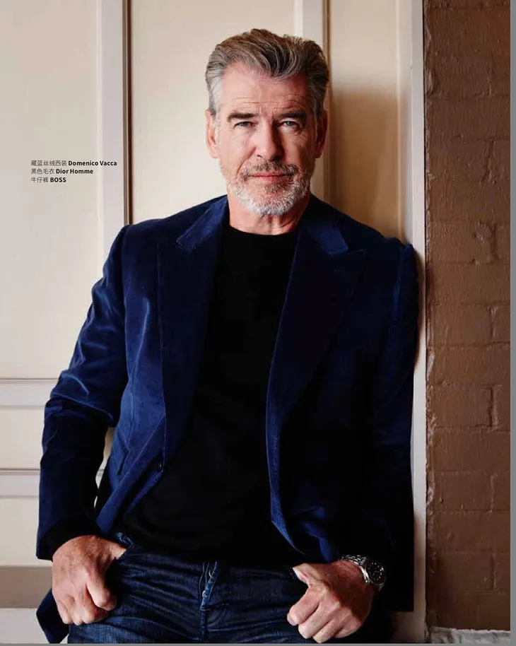 Pierce Brosnan - Gừng càng già càng cay - Ảnh 6. Pierce Brosnan - Gừng càng già càng cay - Ảnh 6.