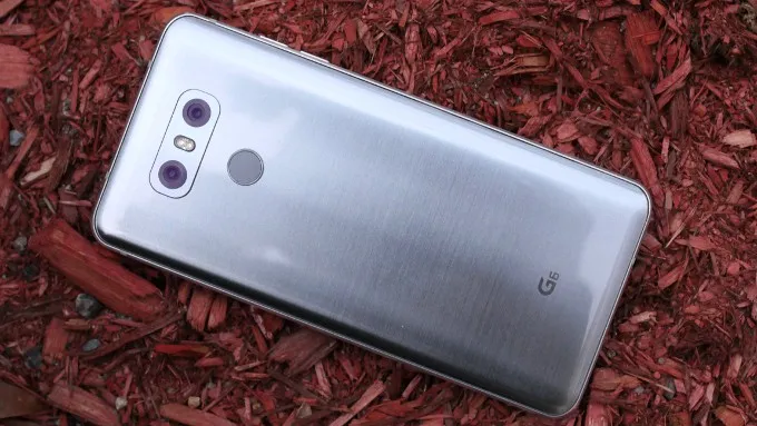 Những mẫu smartphone đáng đồng tiền bát gạo nhất đầu năm 2018 - Ảnh 14. Những mẫu smartphone đáng đồng tiền bát gạo nhất đầu năm 2018 - Ảnh 14.