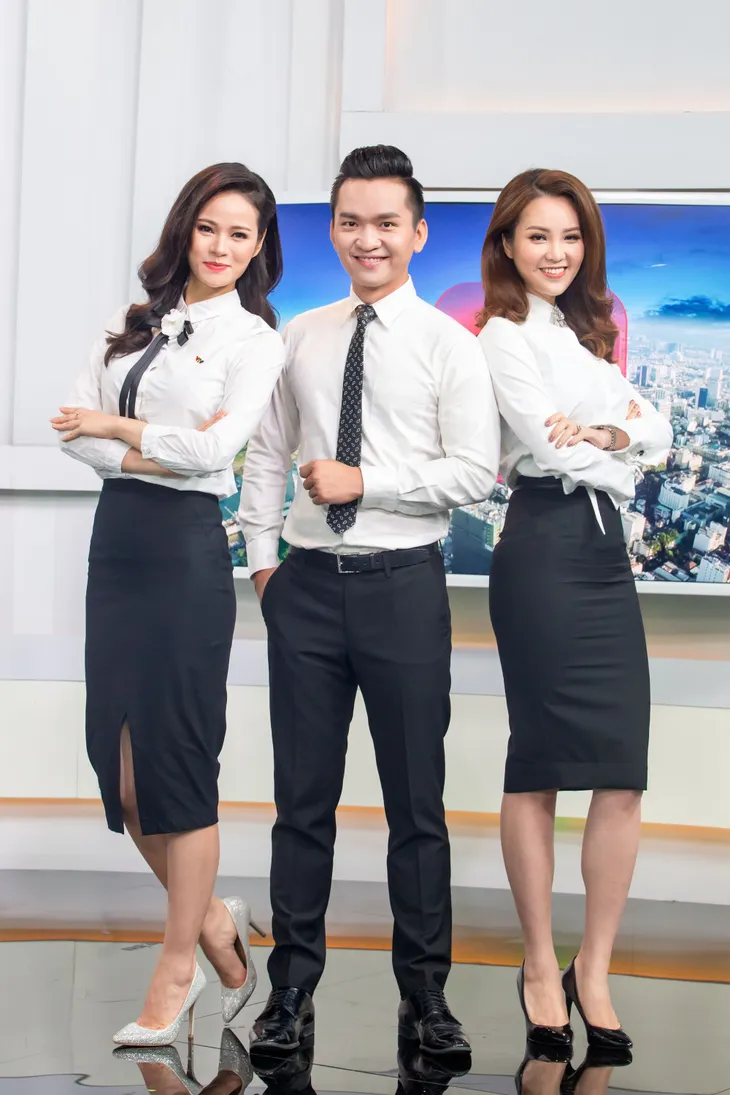 MC Hạnh Phúc: 2017 là năm của những chuyến đi - Ảnh 2. MC Hạnh Phúc: 2017 là năm của những chuyến đi - Ảnh 2.