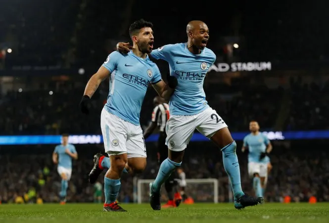 Kết quả bóng đá đêm 20/1 và rạng sáng 21/1: Man City, Man Utd hay Arsenal, Chelsea thắng ấn tượng ở Ngoại hạng Anh - Ảnh 1. Kết quả bóng đá đêm 20/1 và rạng sáng 21/1: Man City, Man Utd hay Arsenal, Chelsea thắng ấn tượng ở Ngoại hạng Anh - Ảnh 1.