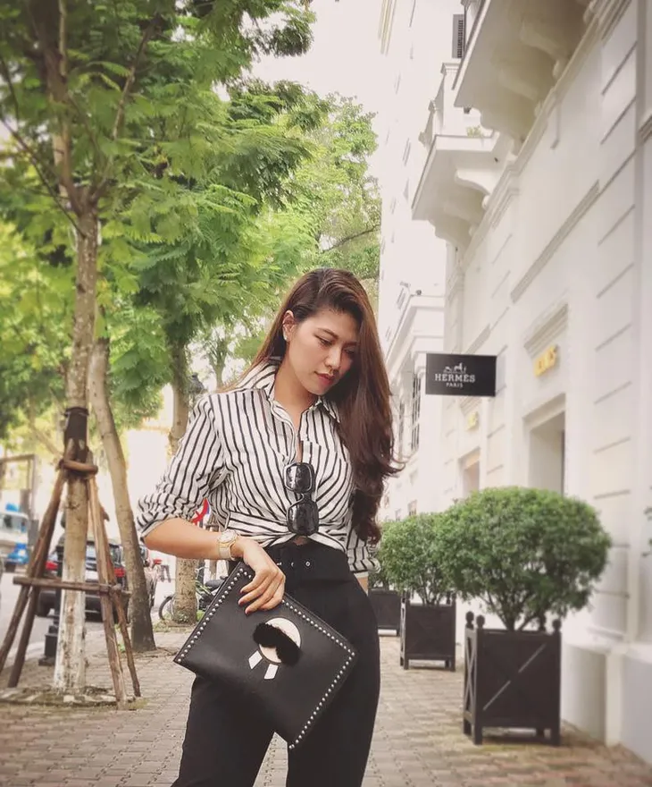 Gu thời trang sành điệu, BTV Ngọc Trinh khiến người khác không thể rời mắt - Ảnh 13. Gu thời trang sành điệu, BTV Ngọc Trinh khiến người khác không thể rời mắt - Ảnh 13.