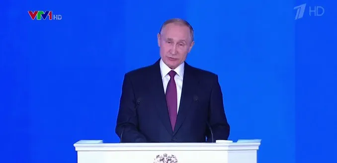 Tổng thống Putin đọc Thông điệp Liên bang cuối cùng trong nhiệm kỳ - Ảnh 2. Tổng thống Putin đọc Thông điệp Liên bang cuối cùng trong nhiệm kỳ - Ảnh 2.