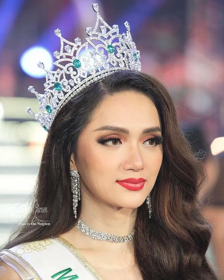 Sau khi đăng quang Hoa Hậu Hương Giang Idol sẽ làm gì? - Ảnh 3. Sau khi đăng quang Hoa Hậu Hương Giang Idol sẽ làm gì? - Ảnh 3.