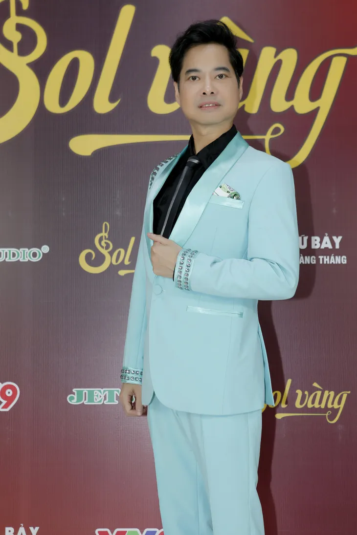 Sol Vàng tháng 3 tôn vinh nhạc sĩ Hoa sứ nhà nàng - Ảnh 4. Sol Vàng tháng 3 tôn vinh nhạc sĩ Hoa sứ nhà nàng - Ảnh 4.