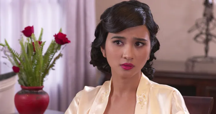 Phim Mộng phù hoa - Tập 12: Vì Ba Trang (Kim Tuyến), gia đình hạnh phúc bỗng tan nát - Ảnh 1. Phim Mộng phù hoa - Tập 12: Vì Ba Trang (Kim Tuyến), gia đình hạnh phúc bỗng tan nát - Ảnh 1.