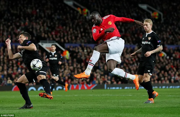 Toàn cảnh Man Utd gục ngã trước Sevilla - Ảnh 14. Toàn cảnh Man Utd gục ngã trước Sevilla - Ảnh 14.