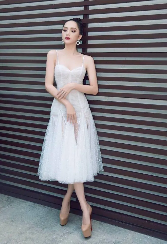 Hương Giang Idol tung bộ ảnh mới trước khi về Việt Nam - Ảnh 2.