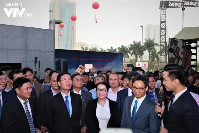 Toàn cảnh tưng bừng, rộn ràng Hội Báo toàn quốc 2018 - Ảnh 12. Toàn cảnh tưng bừng, rộn ràng Hội Báo toàn quốc 2018 - Ảnh 12.