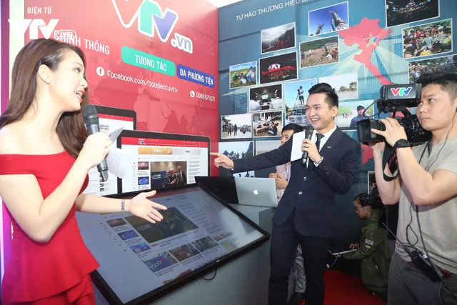 Toàn cảnh tưng bừng, rộn ràng Hội Báo toàn quốc 2018 - Ảnh 15. Toàn cảnh tưng bừng, rộn ràng Hội Báo toàn quốc 2018 - Ảnh 15.
