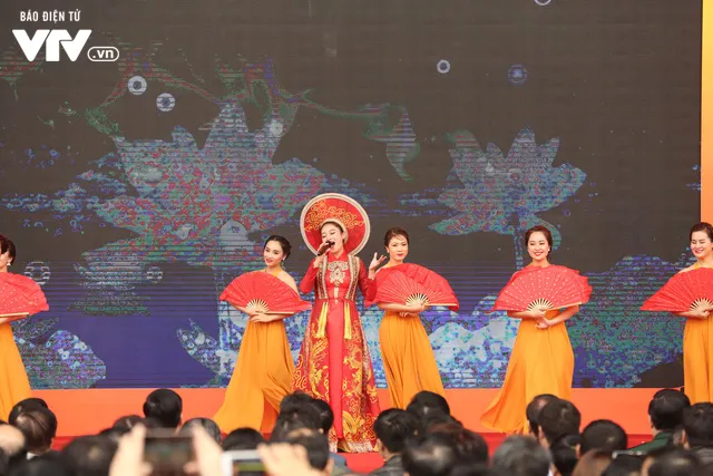 Toàn cảnh tưng bừng, rộn ràng Hội Báo toàn quốc 2018 - Ảnh 5. Toàn cảnh tưng bừng, rộn ràng Hội Báo toàn quốc 2018 - Ảnh 5.