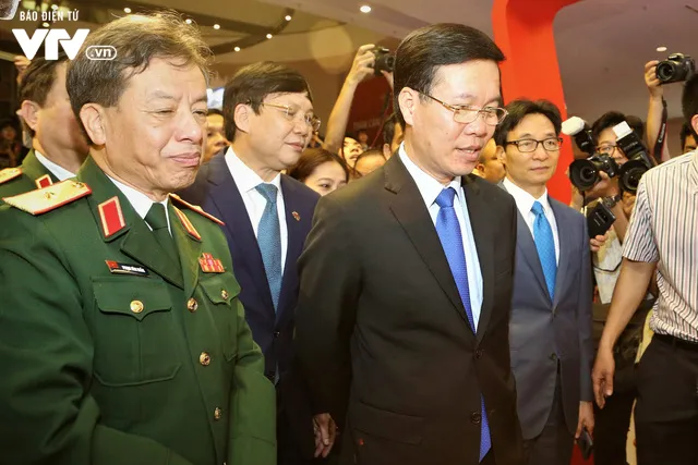 Toàn cảnh tưng bừng, rộn ràng Hội Báo toàn quốc 2018 - Ảnh 10. Toàn cảnh tưng bừng, rộn ràng Hội Báo toàn quốc 2018 - Ảnh 10.