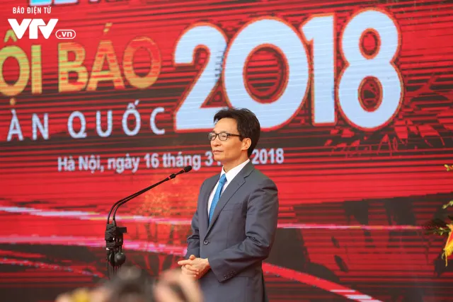 Toàn cảnh tưng bừng, rộn ràng Hội Báo toàn quốc 2018 - Ảnh 7. Toàn cảnh tưng bừng, rộn ràng Hội Báo toàn quốc 2018 - Ảnh 7.