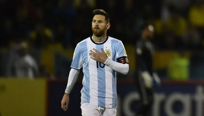 Không quan tâm đến Ronaldo, Messi chỉ mong vô địch World Cup tại Nga - Ảnh 1. Không quan tâm đến Ronaldo, Messi chỉ mong vô địch World Cup tại Nga - Ảnh 1.