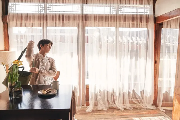 Điêu đứng với hình ảnh mới của Gong Yoo - Ảnh 4. Điêu đứng với hình ảnh mới của Gong Yoo - Ảnh 4.