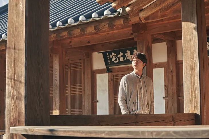 Điêu đứng với hình ảnh mới của Gong Yoo - Ảnh 7. Điêu đứng với hình ảnh mới của Gong Yoo - Ảnh 7.