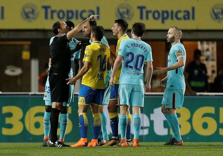 Kết quả bóng đá sáng 02/3: Leroy Sane tỏa sáng, Manchester City thắng thuyết phục Arsenal - Ảnh 9. Kết quả bóng đá sáng 02/3: Leroy Sane tỏa sáng, Manchester City thắng thuyết phục Arsenal - Ảnh 9.