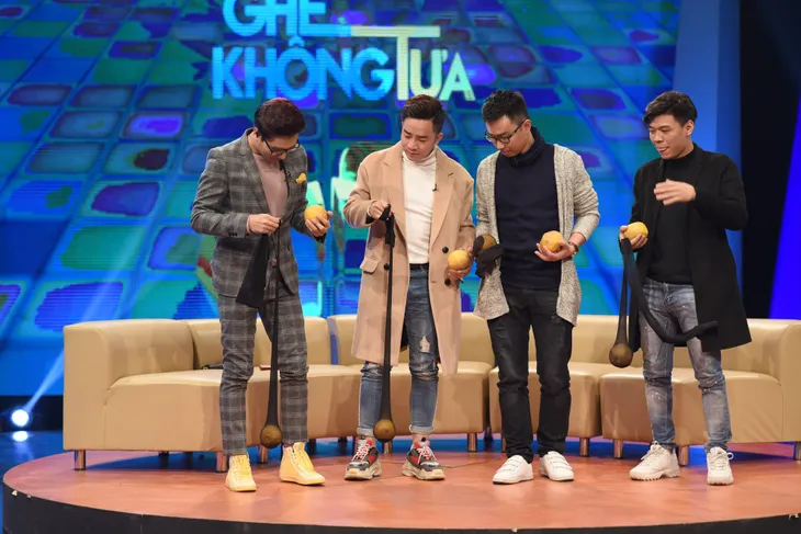 Ghế không tựa và chuyện giờ mới kể của bộ ba Minh Tít - Trung Ruồi - Duy Nam - Ảnh 2.