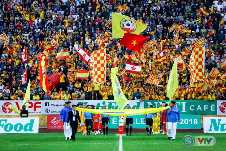 CLB Nam Định - CLB Hà Nội B: Quyết đấu vì suất chơi V.League - Ảnh 2. CLB Nam Định - CLB Hà Nội B: Quyết đấu vì suất chơi V.League - Ảnh 2.