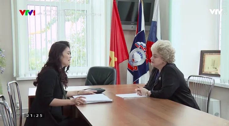 Tình khúc Bạch Dương - Tập 15: Sau bao nhiêu năm, Quyên vẫn ích kỉ, không chịu ai như xưa - Ảnh 9. Tình khúc Bạch Dương - Tập 15: Sau bao nhiêu năm, Quyên vẫn ích kỉ, không chịu ai như xưa - Ảnh 9.
