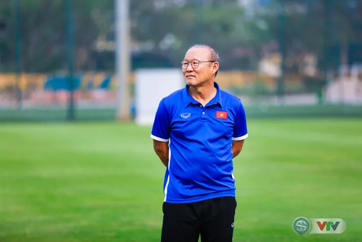 ẢNH: ĐTQG Việt Nam tập luyện trước trận gặp Jordan - Ảnh 6. ẢNH: ĐTQG Việt Nam tập luyện trước trận gặp Jordan - Ảnh 6.