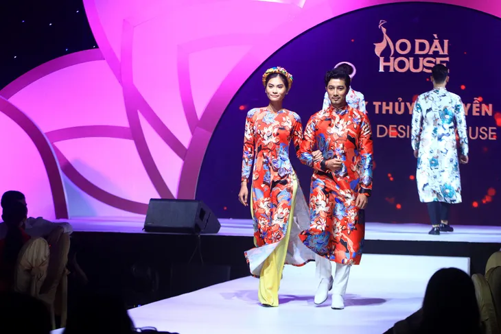 Lễ hội Áo dài 2018 và những thống kê khủng - Ảnh 2. Lễ hội Áo dài 2018 và những thống kê khủng - Ảnh 2.