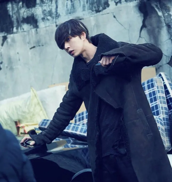 Park Hae Jin biến thành sát nhân trong phim mới - Ảnh 1. Park Hae Jin biến thành sát nhân trong phim mới - Ảnh 1.