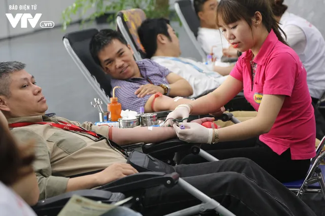 Cán bộ, nhân viên Đài THVN tích cực hưởng ứng Ngày Toàn dân hiến máu tình nguyện - Ảnh 17.