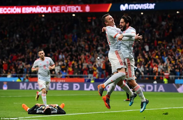 Kết quả bóng đá quốc tế rạng sáng ngày 28/3: ĐT Brazil 1-0 ĐT Đức, ĐT TBN 6-1 ĐT Argentina - Ảnh 2. Kết quả bóng đá quốc tế rạng sáng ngày 28/3: ĐT Brazil 1-0 ĐT Đức, ĐT TBN 6-1 ĐT Argentina - Ảnh 2.