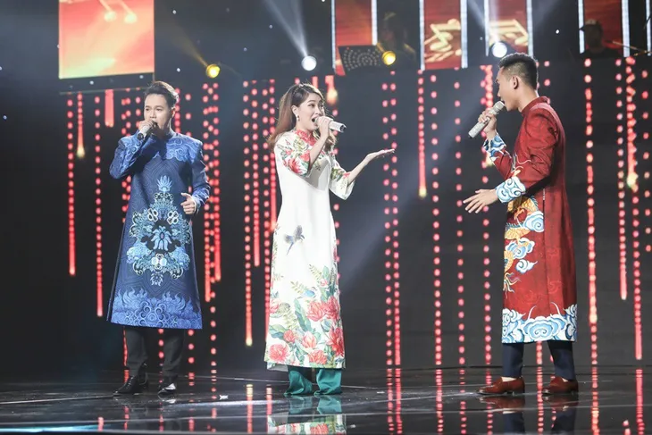 Quang Lê ôm Như Quỳnh nói lời yêu trong Thần tượng Bolero - Ảnh 2. Quang Lê ôm Như Quỳnh nói lời yêu trong Thần tượng Bolero - Ảnh 2.