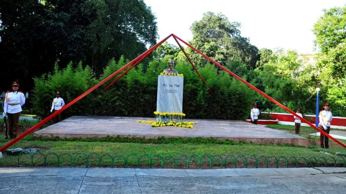 Chiêm ngưỡng tượng đài Hồ Chí Minh tại La Habana, Cuba - Ảnh 1. Chiêm ngưỡng tượng đài Hồ Chí Minh tại La Habana, Cuba - Ảnh 1.
