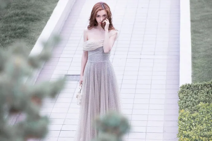Angelababy xinh như mộng, lấn át loạt sao nữ tại sự kiện - Ảnh 6. Angelababy xinh như mộng, lấn át loạt sao nữ tại sự kiện - Ảnh 6.