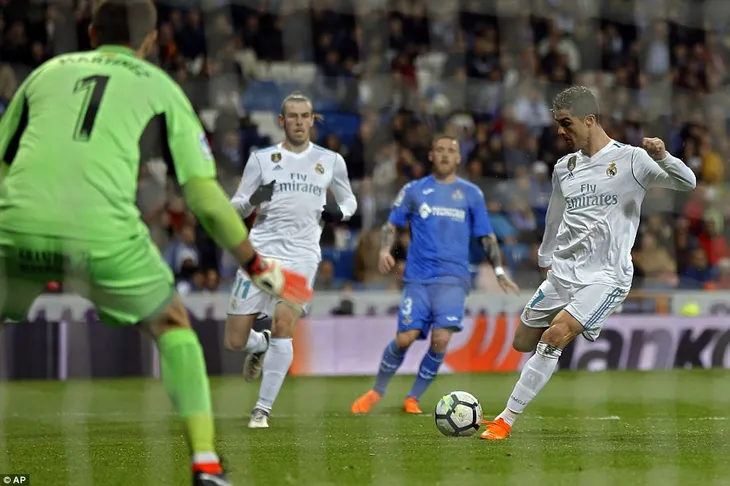 Kết quả bóng đá châu Âu rạng sáng ngày 04/3: Liverpool, Real Madrid thắng dễ - Ảnh 3. Kết quả bóng đá châu Âu rạng sáng ngày 04/3: Liverpool, Real Madrid thắng dễ - Ảnh 3.