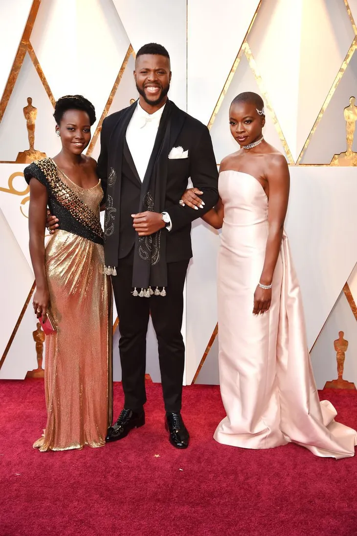 Thảm đỏ Oscar 2018: Từ sang chảnh đến bánh bèo đều có! - Ảnh 1. Thảm đỏ Oscar 2018: Từ sang chảnh đến bánh bèo đều có! - Ảnh 1.