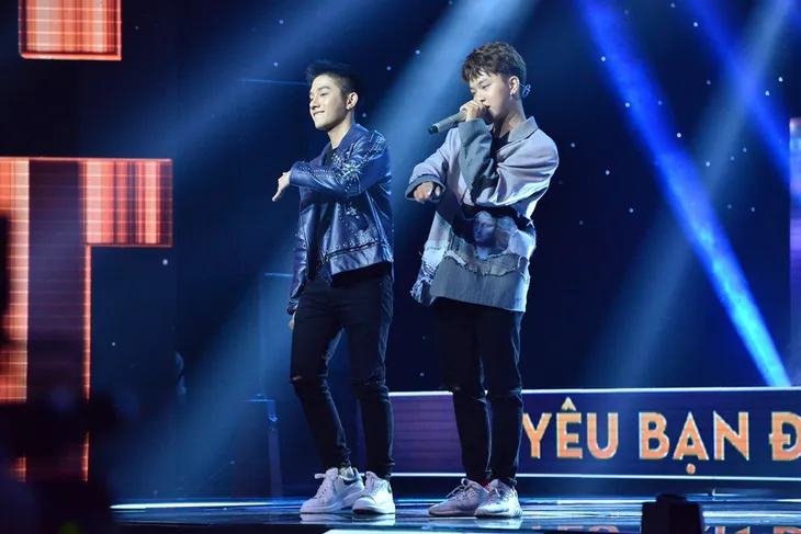 Sing My Song 2018: Màn cầu hôn của Trường Giang và Nhã Phương đại náo sân khấu - Ảnh 1.