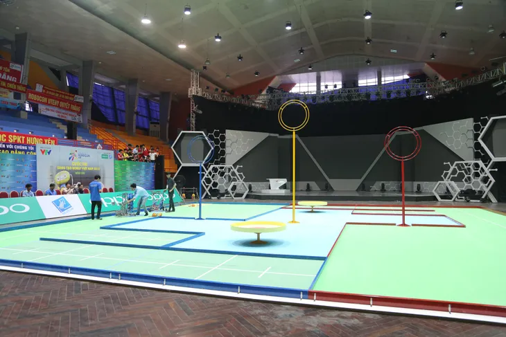 Robocon Việt Nam 2018: Một số đội tuyển gây ấn tượng ngay từ buổi thử sân - Ảnh 1. Robocon Việt Nam 2018: Một số đội tuyển gây ấn tượng ngay từ buổi thử sân - Ảnh 1.