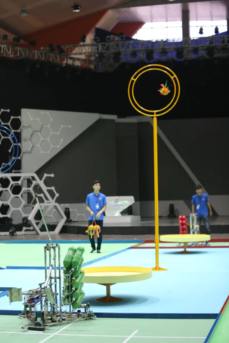Robocon Việt Nam 2018: Một số đội tuyển gây ấn tượng ngay từ buổi thử sân - Ảnh 9. Robocon Việt Nam 2018: Một số đội tuyển gây ấn tượng ngay từ buổi thử sân - Ảnh 9.