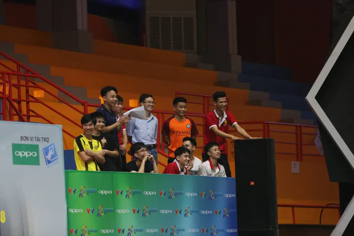 Robocon Việt Nam 2018: Một số đội tuyển gây ấn tượng ngay từ buổi thử sân - Ảnh 11. Robocon Việt Nam 2018: Một số đội tuyển gây ấn tượng ngay từ buổi thử sân - Ảnh 11.