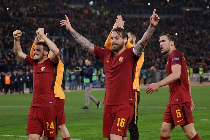 Kết quả Champions League sáng 11/4: AS Roma 3-0 Barcelona, Man City 1-2 Liverpool - Ảnh 1. Kết quả Champions League sáng 11/4: AS Roma 3-0 Barcelona, Man City 1-2 Liverpool - Ảnh 1.