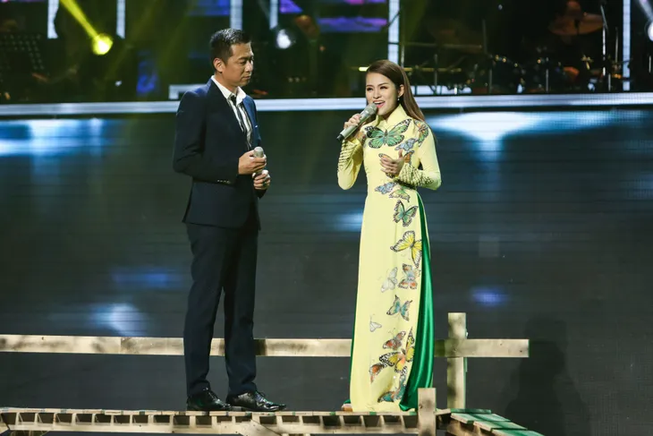 Thần Tượng Bolero: Cô gái khiếm thị Quỳnh Trâm khiến khán giả rơi nước mắt - Ảnh 2. Thần Tượng Bolero: Cô gái khiếm thị Quỳnh Trâm khiến khán giả rơi nước mắt - Ảnh 2.
