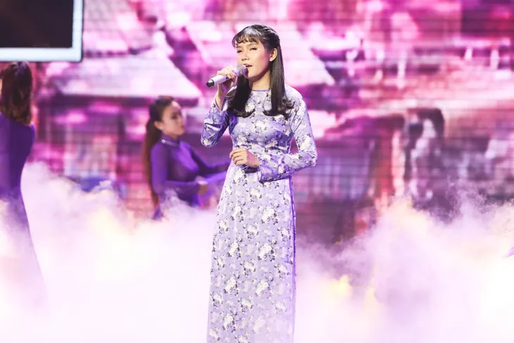 Thần tượng Bolero: Cô gái khiếm thị khiến khán giả suýt khóc nhưng vẫn bị Ngọc Sơn loại - Ảnh 1. Thần tượng Bolero: Cô gái khiếm thị khiến khán giả suýt khóc nhưng vẫn bị Ngọc Sơn loại - Ảnh 1.