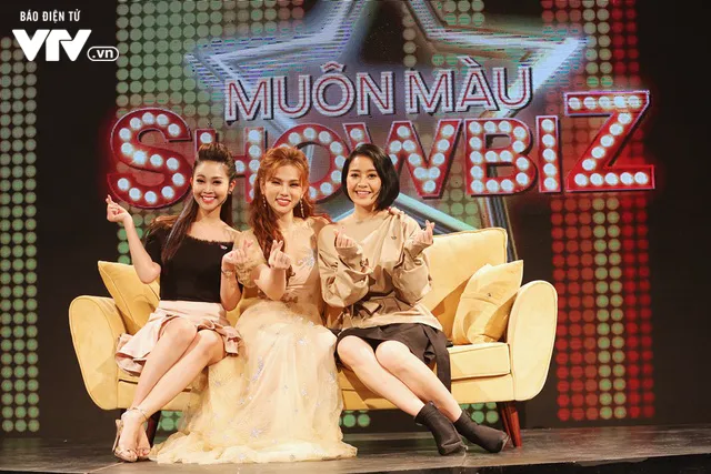 Gái một con Thu Thủy rạng rỡ khuấy động trường quay Muôn màu showbiz - Ảnh 3. Gái một con Thu Thủy rạng rỡ khuấy động trường quay Muôn màu showbiz - Ảnh 3.